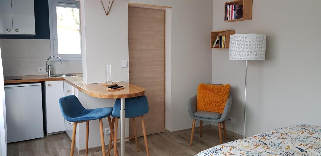 Agreable Petite Maison Proche Joigny Chamvres Ngoại thất bức ảnh