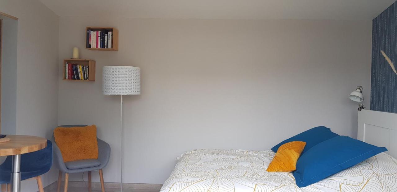 Agreable Petite Maison Proche Joigny Chamvres Ngoại thất bức ảnh