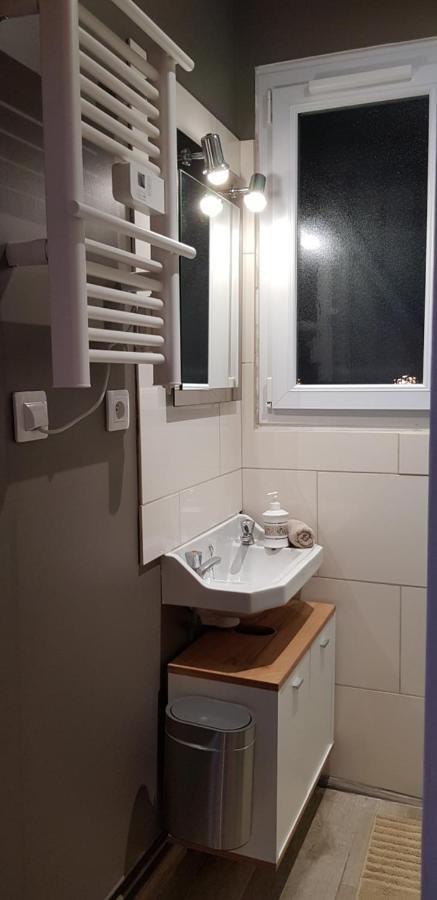 Agreable Petite Maison Proche Joigny Chamvres Ngoại thất bức ảnh